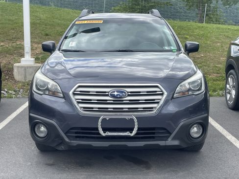 Used 2015 Subaru Outback 2.5i Premium AWD/4WD image 3