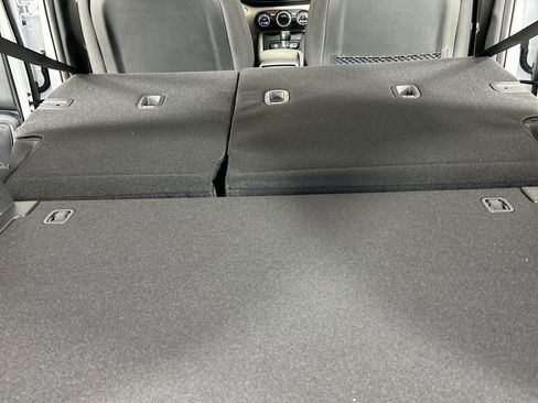 Used 2026 Hyundai Venue SEL FWD image 21