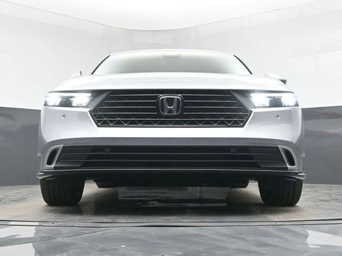 Used 2025 Honda Accord Touring image 41