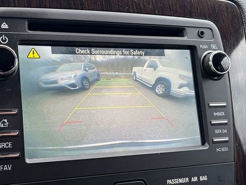 Used 2016 Chevrolet Traverse LT image 14