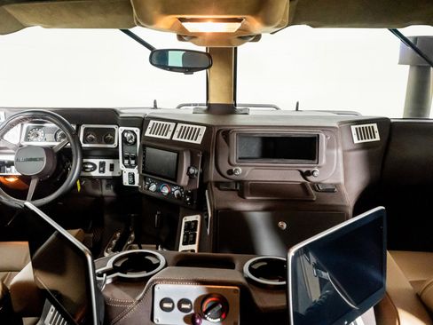 Used 2003 HUMMER H1 4-Door Wagon image 56