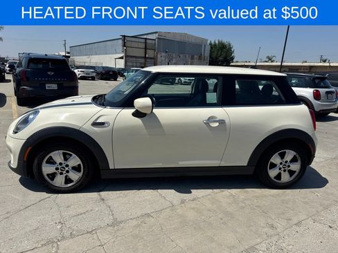 Used 2021 MINI Cooper 2-Door Hardtop FWD image 2