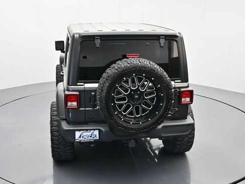Used 2022 Jeep Wrangler Unlimited Sport image 33