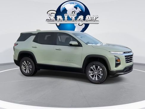 New 2026 Chevrolet Equinox LT w/ Convenience Package II image 24