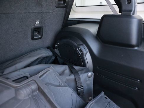 Used 2024 Jeep Wrangler High Altitude AWD/4WD image 40
