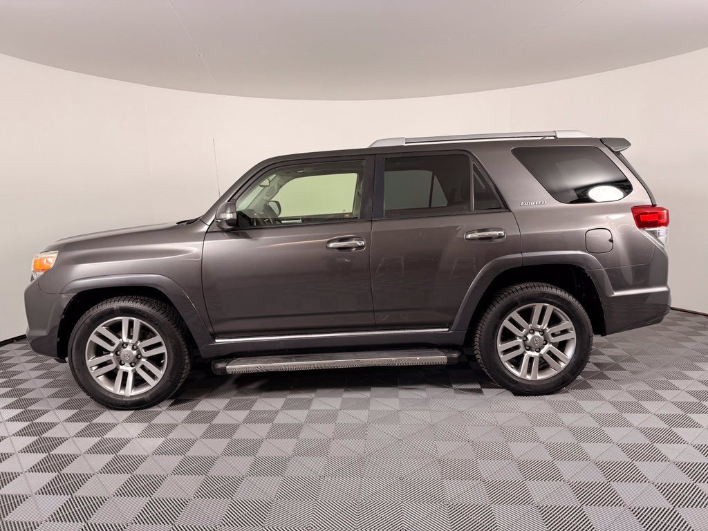 Used 2013 Toyota 4Runner Limited AWD/4WD image 12