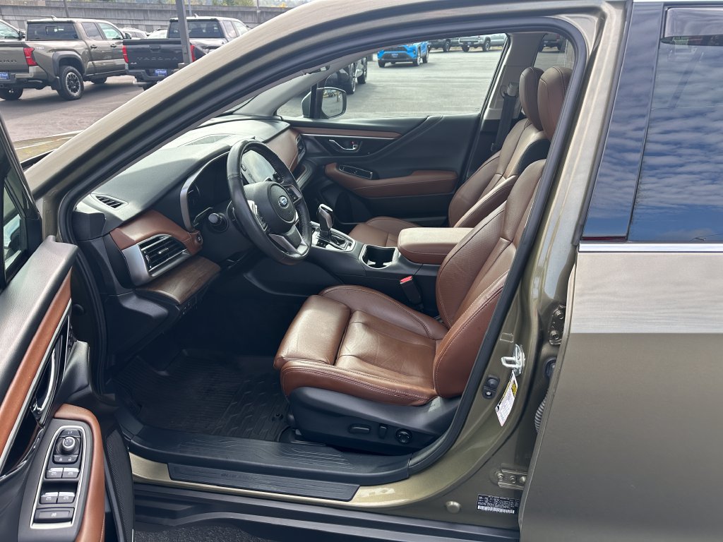 Used 2024 Subaru Outback Touring XT AWD/4WD image 13