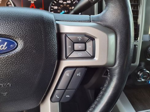 Used 2021 Ford F350 Lariat image 24