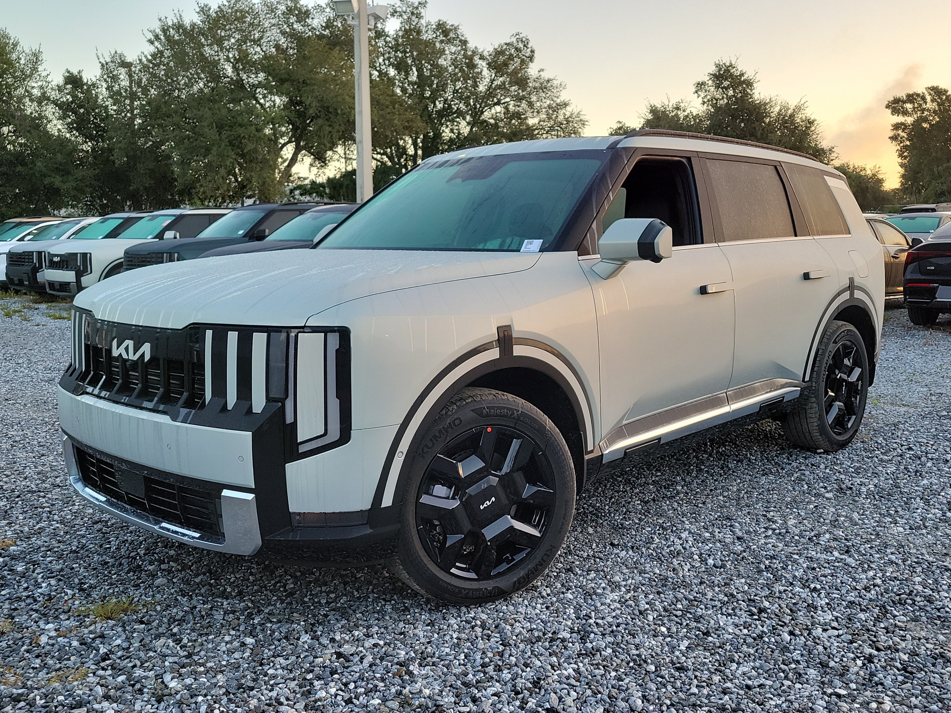 New 2027 Kia Telluride SX Prestige w/ Towing Package AWD/4WD image 1