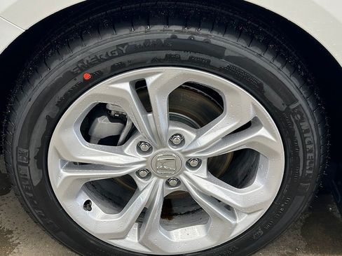 New 2026 Honda Accord LX image 9