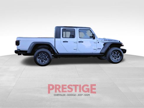 Used 2023 Jeep Gladiator Rubicon w/ LED Lighting Group AWD/4WD image 7