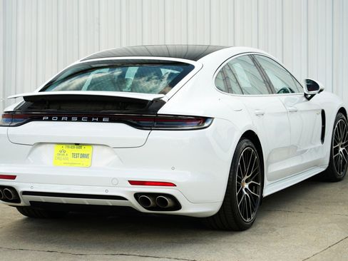 Used 2023 Porsche Panamera 4S w/ Sportdesign Package image 56