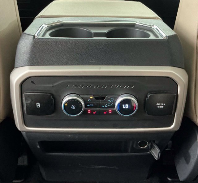 Used 2022 Ford Expedition Limited RWD image 18