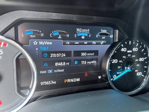 Certified 2022 Ford F350 Lariat w/ Chrome Package AWD/4WD image 11