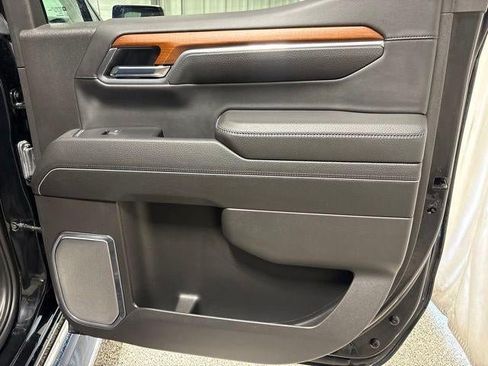 Used 2023 GMC Sierra 1500 Denali AWD/4WD image 25