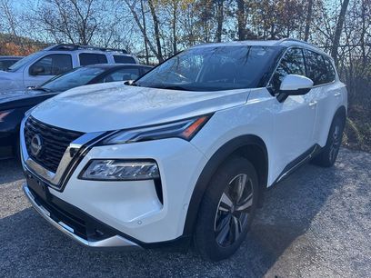 Used 2022 Nissan Rogue Platinum w/ Head-Up Display Package