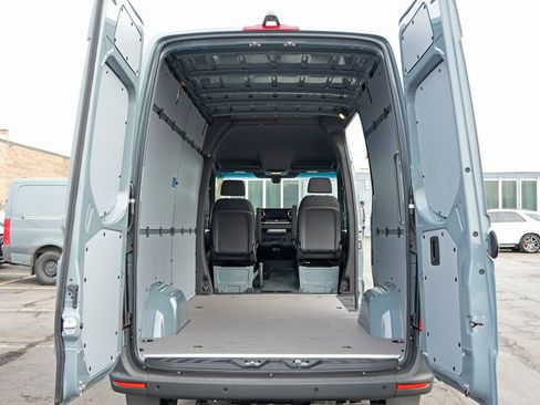 New 2026 Mercedes-Benz Sprinter 2500 image 5