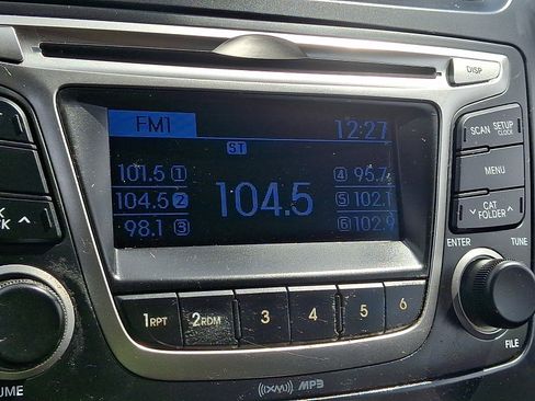 Used 2015 Hyundai Accent GS FWD image 19