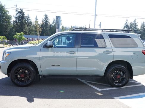 Used 2021 Toyota Sequoia TRD Pro AWD/4WD image 6