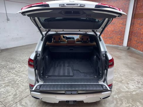 Used 2022 BMW X5 xDrive40i w/ Premium Package AWD/4WD image 29