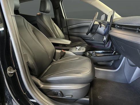 Used 2024 Ford Mustang Mach-E Premium image 29