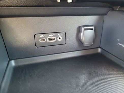 Used 2021 Nissan Sentra SV FWD image 20