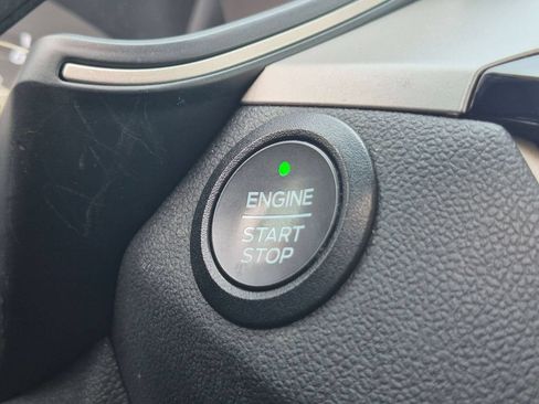 Used 2022 Ford Escape SE w/ Convenience Package AWD/4WD image 21