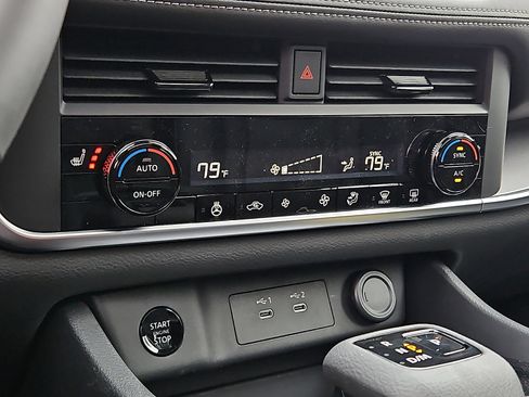 New 2026 Nissan Rogue SV image 11