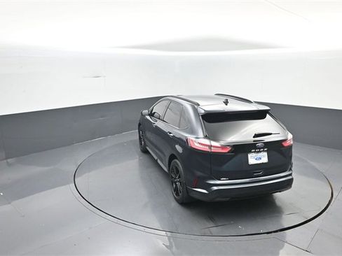 Used 2022 Ford Edge ST-Line image 22