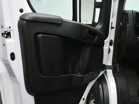 Used 2023 RAM ProMaster 2500 image 13