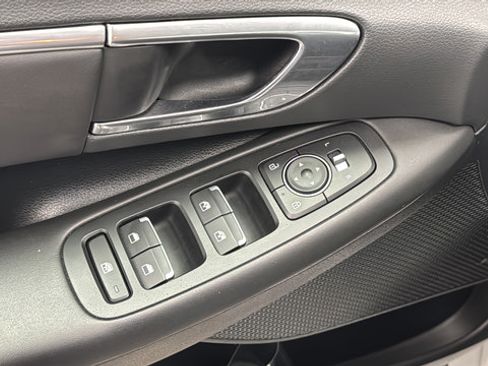 Used 2023 Hyundai Sonata SEL FWD image 21