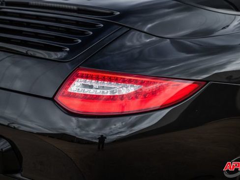 Used 2010 Porsche 911 Carrera RWD image 40