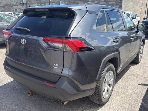 Used 2019 Toyota RAV4 LE w/ All Weather Liner Package AWD/4WD image 4