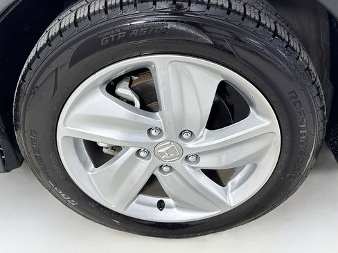 Used 2019 Honda HR-V EX-L image 41