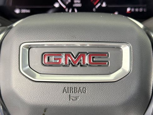 New 2026 GMC Acadia Elevation w/ Black Edition FWD image 25