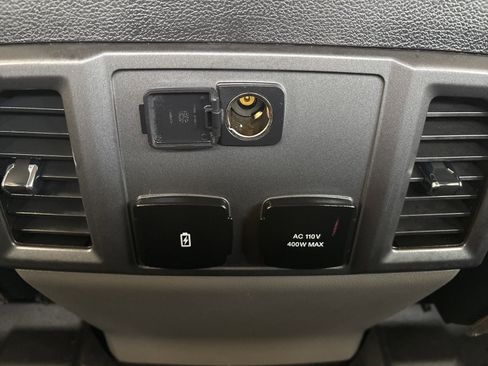 Used 2020 Ford F150 XLT w/ Equipment Group 302A Luxury image 16