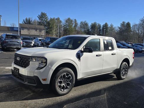 New 2025 Ford Maverick XLT w/ Equipment Group 301A AWD/4WD image 6