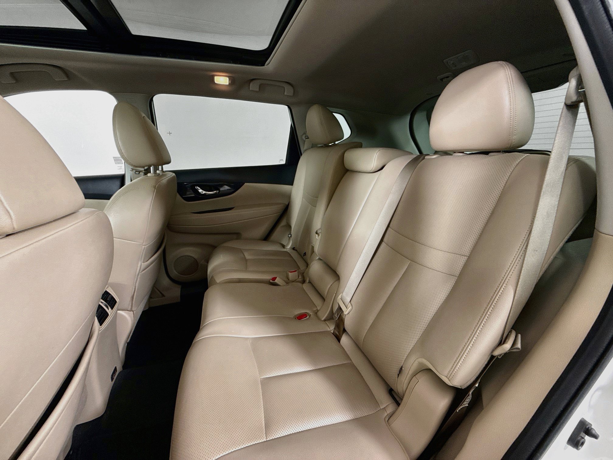 Used 2020 Nissan Rogue SL w/ Premium Package FWD image 23