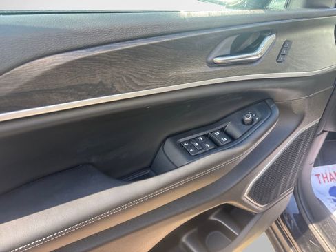 New 2026 Jeep Grand Cherokee L Limited AWD/4WD image 13