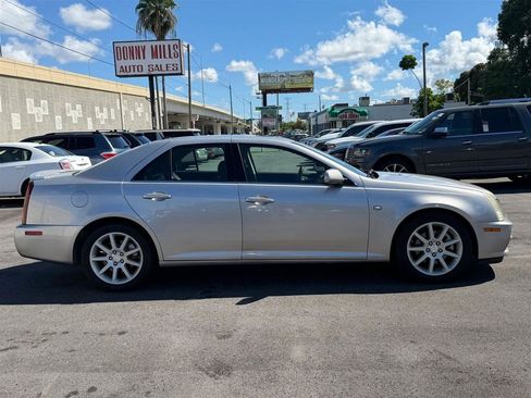 Used 2007 Cadillac STS w/ Preferred Equipment Group RWD image 7