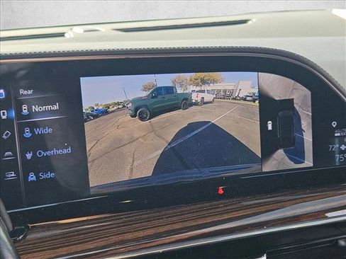 Used 2022 Cadillac Escalade Premium Luxury image 14