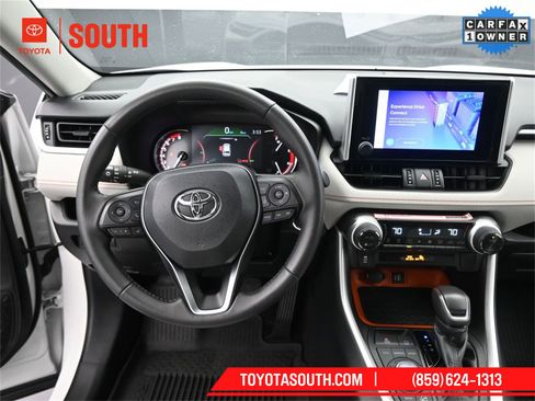 Used 2024 Toyota RAV4 Adventure image 11