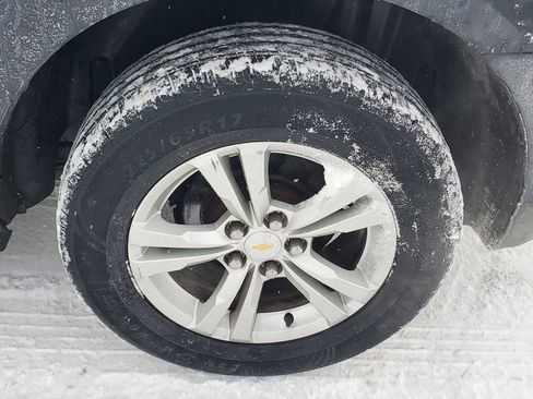 Used 2015 Chevrolet Equinox LS image 27