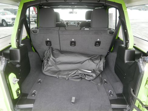 Certified 2021 Jeep Wrangler Unlimited Sport image 19