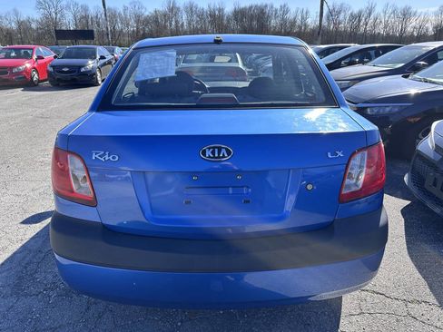 Used 2009 Kia Rio LX FWD image 5