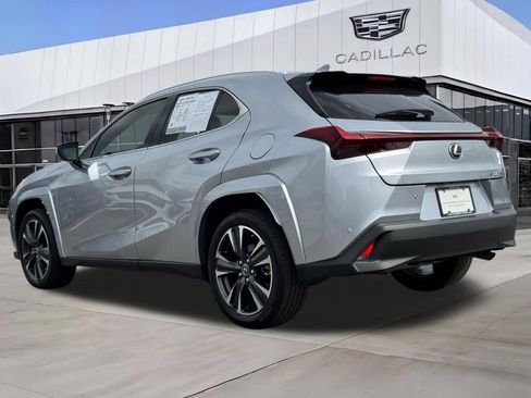 Used 2023 Lexus UX 250h FWD w/ Premium Package image 4
