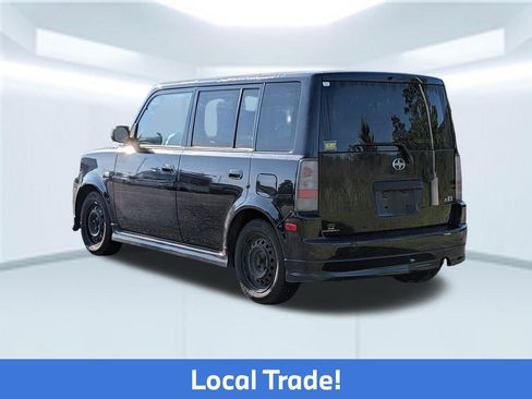 Used 2006 Scion xB FWD image 4