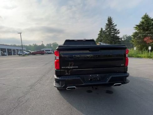 Used 2020 Chevrolet Silverado 1500 LT Trail Boss AWD/4WD image 8