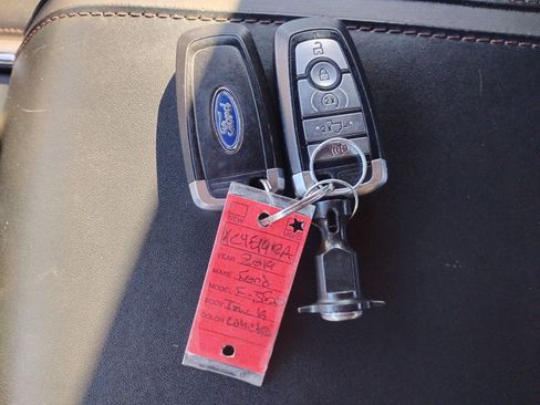 Used 2019 Ford F350 Platinum w/ Platinum Ultimate Package image 29