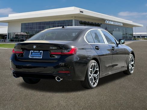 New 2026 BMW 330i Sedan w/ Convenience Package image 10